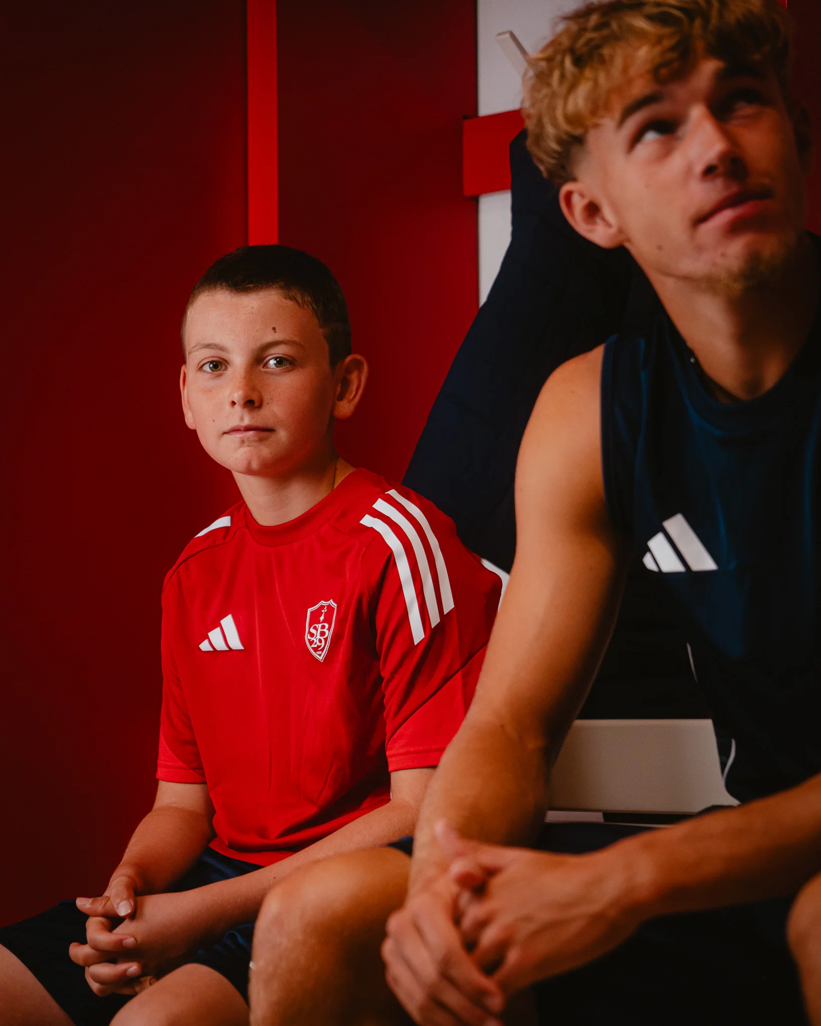 Maillot d'entr. Rouge enfant S2526 - Image 3